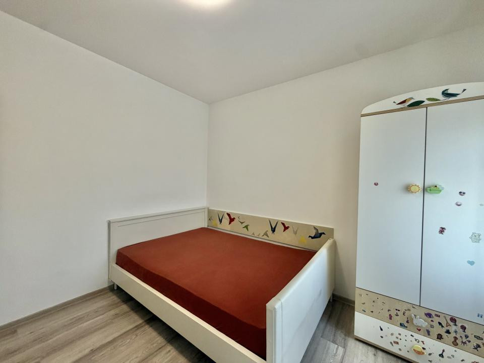 Apartament 3 camere, mobilat/utilat, parter, balcon in Giroc 