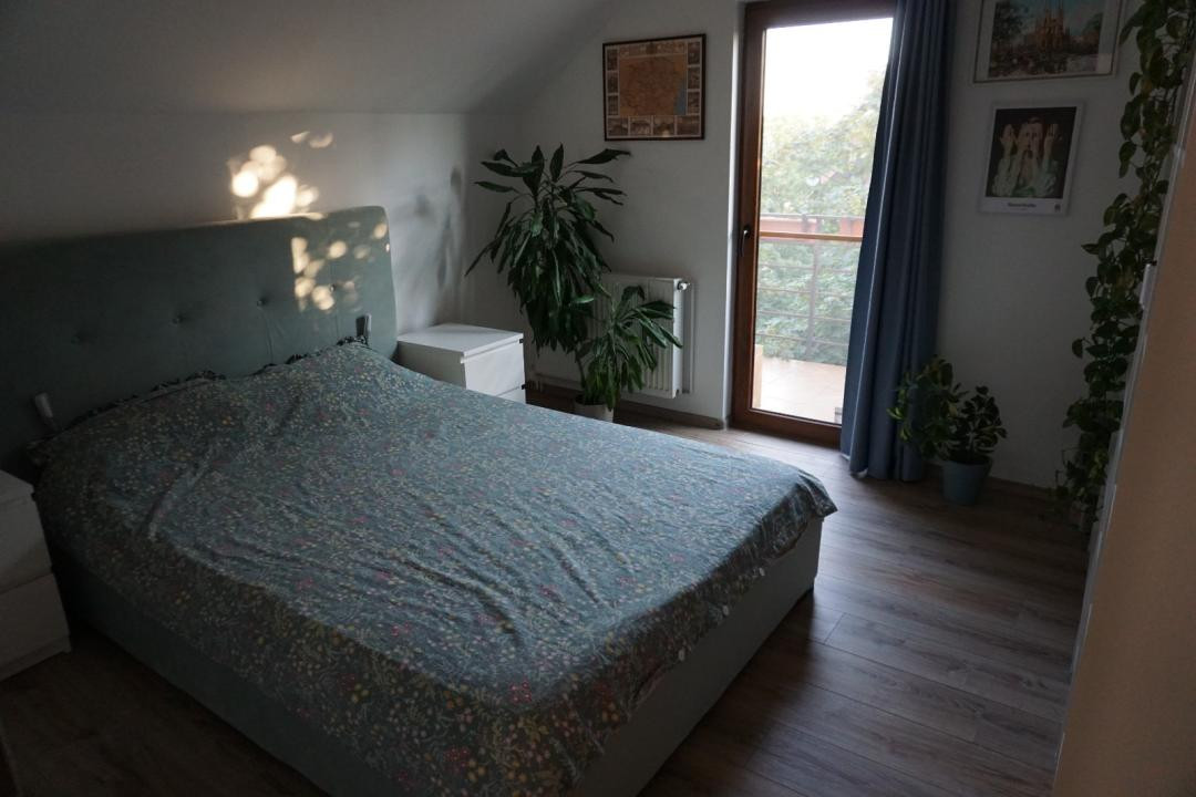 Apartament 2 camere, decomandat, mobilat, zona Bucovina 