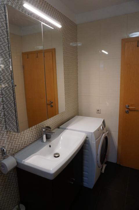 Apartament 2 camere, decomandat, mobilat, zona Bucovina 