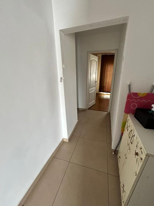 Apartament 2 camere, decomandat, 57 mp utili, 2 balcoane, etaj 4 - Andrei Saguna