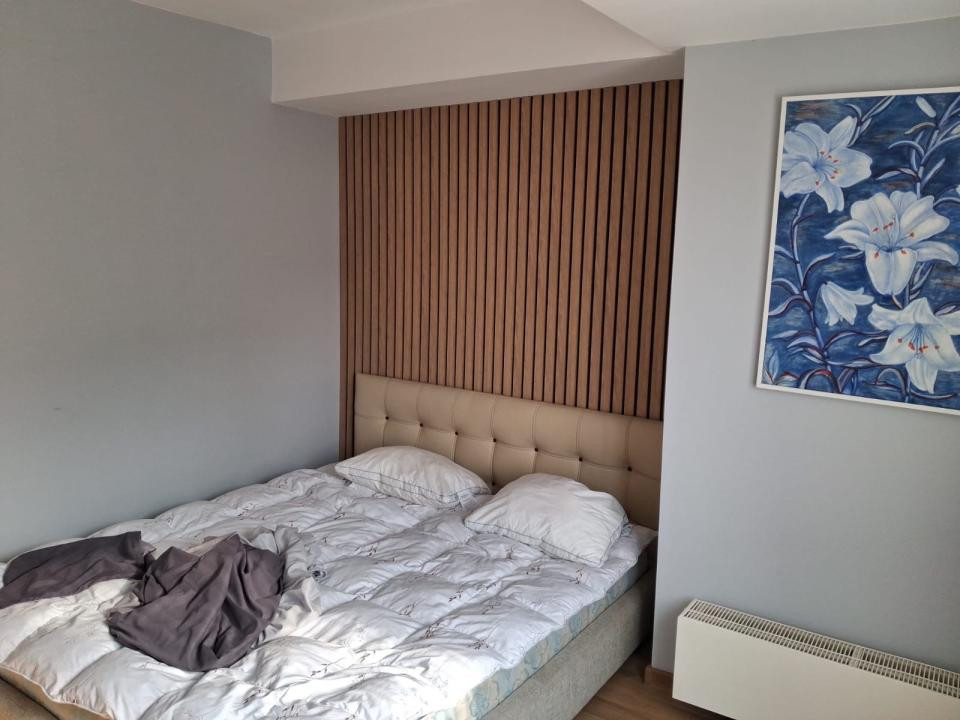 Apartament 3 camere, semidecomandat, 88 mp utili, terasa, etaj 8 -Gheorghe Lazar