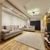 Apartament 3 camere, renovat, lift, 2 bai, zona Tipografilor 