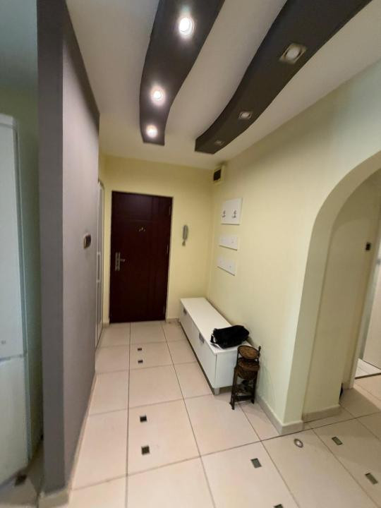 Apartament 3 camere, decomandat, 76,2 mp utili, etaj 4 - Girocului