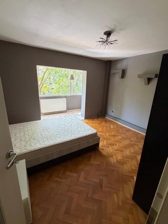 Apartament 3 camere, decomandat, 76,2 mp utili, etaj 4 - Girocului