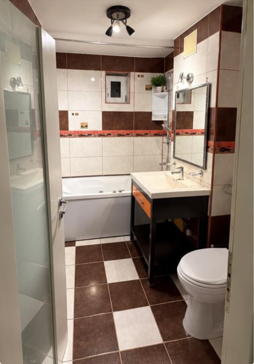 Apartament 3 camere, decomandat, 76,2 mp utili, etaj 4 - Girocului