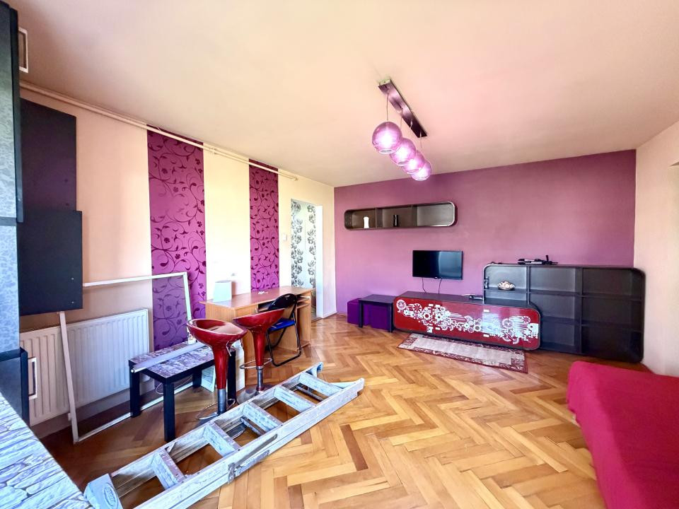 Apartament 3 camere, 57 mp utili, pret bun - Zona Bucovina