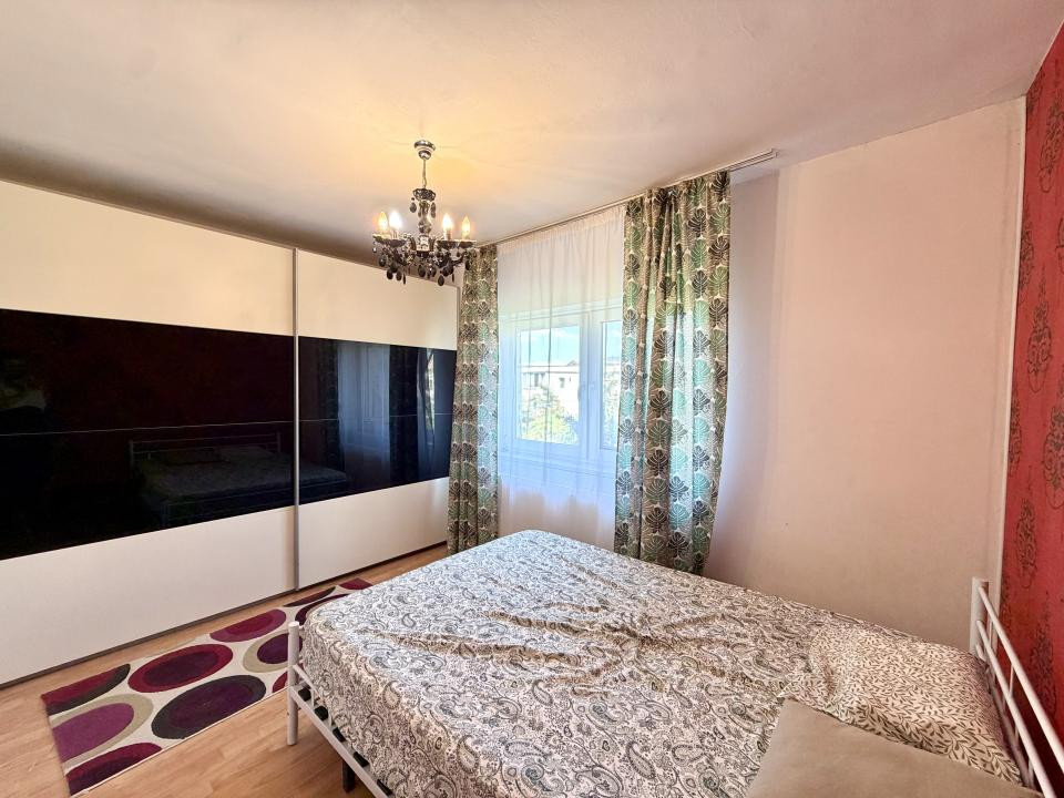 Apartament 3 camere, 57 mp utili, pret bun - Zona Bucovina