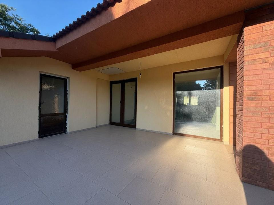Casa individuala, 119mp utili, 500mp teren in Sanmihaiul Roman 
