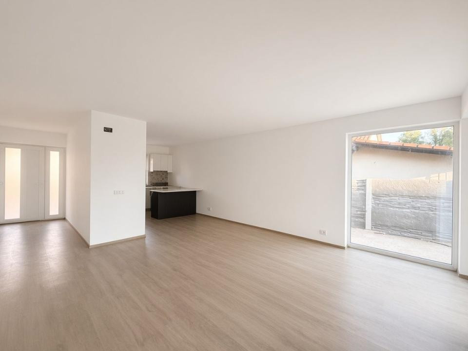 Casa individuala, 119mp utili, 500mp teren in Sanmihaiul Roman 