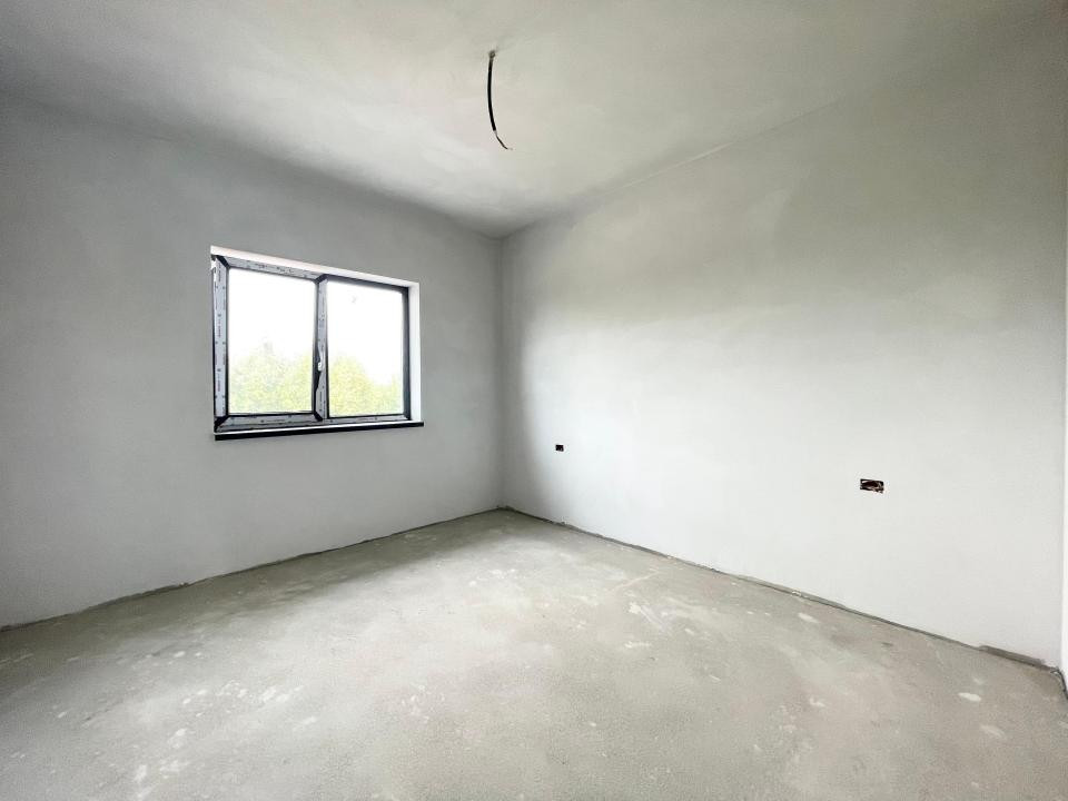Duplex 5 camere, 365mp teren, 1434€/mp - Mosnita Veche