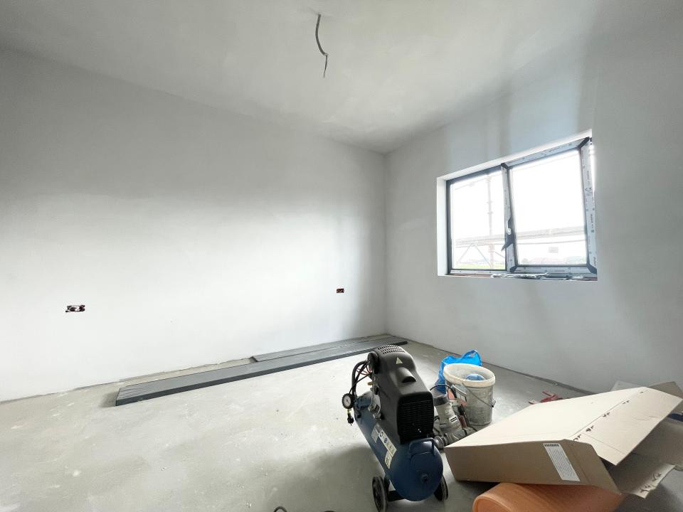 Duplex 5 camere, 365mp teren, 1434€/mp - Mosnita Veche