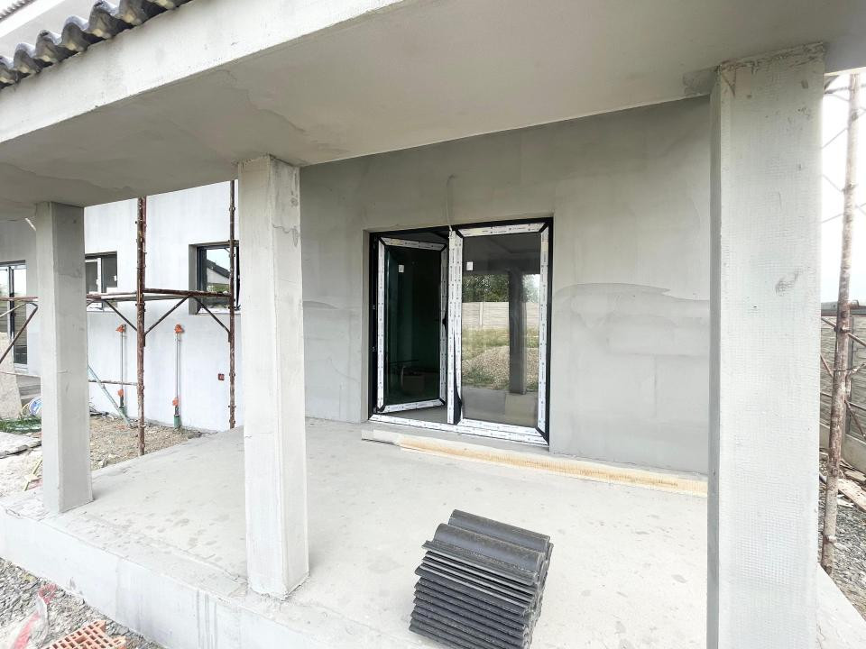 Duplex 5 camere, 365mp teren, 1434€/mp - Mosnita Veche
