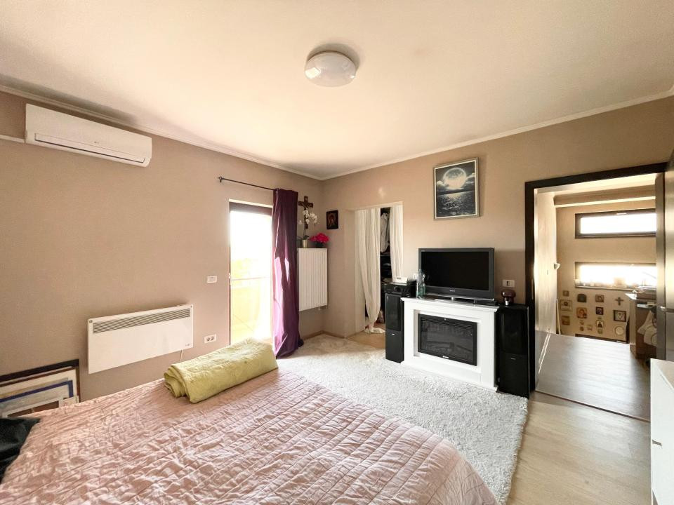 Casa individuala, 130mp utili si 650mp teren - Super pozitie Mosnita Noua