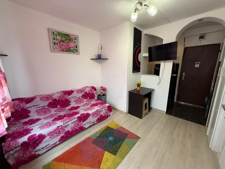 Apartament cu o camera, 20 mp - Soarelui