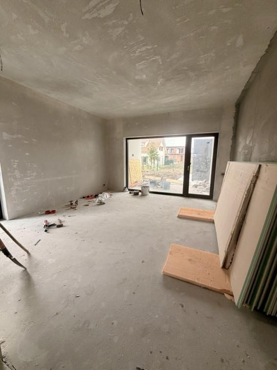 Duplex P+1E cu supanta, model deosebit, 4 camere, 4 bai - Dumbravita