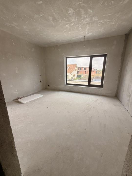 Duplex P+1E cu supanta, model deosebit, 4 camere, 4 bai - Dumbravita