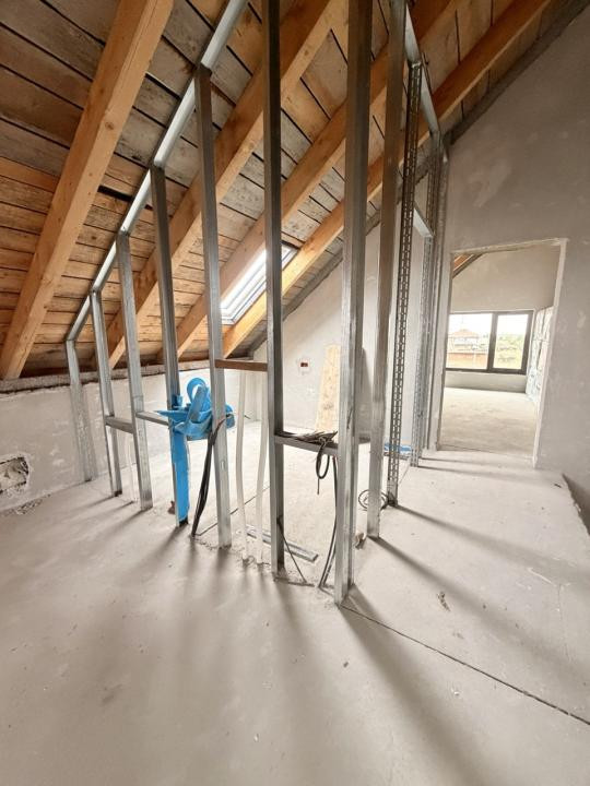 Duplex P+1E cu supanta, model deosebit, 4 camere, 4 bai - Dumbravita