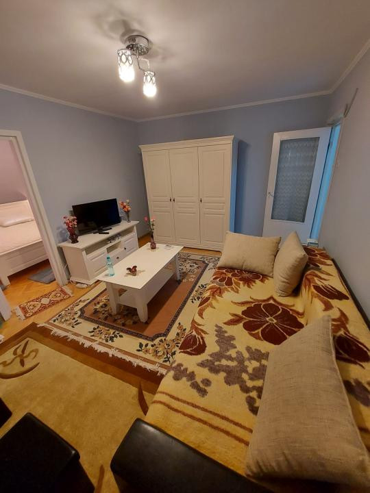 Apartament 2 camere, semidecomandat, 40 mp utili, parter - Circumvalatiunii