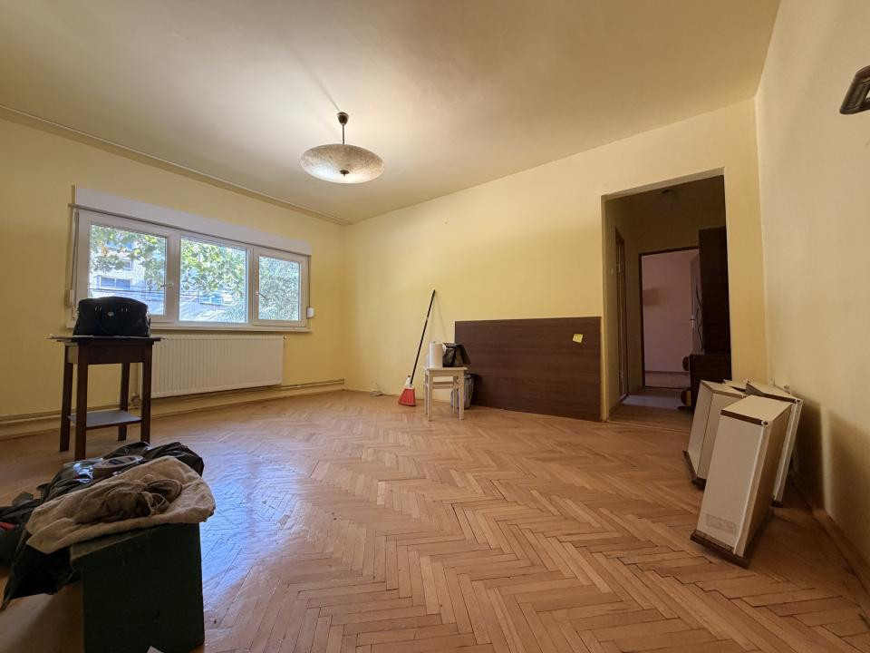 Apartament 2 camere, semidecomandat, 55 mp utili, etaj 1 - Circumvalatiunii