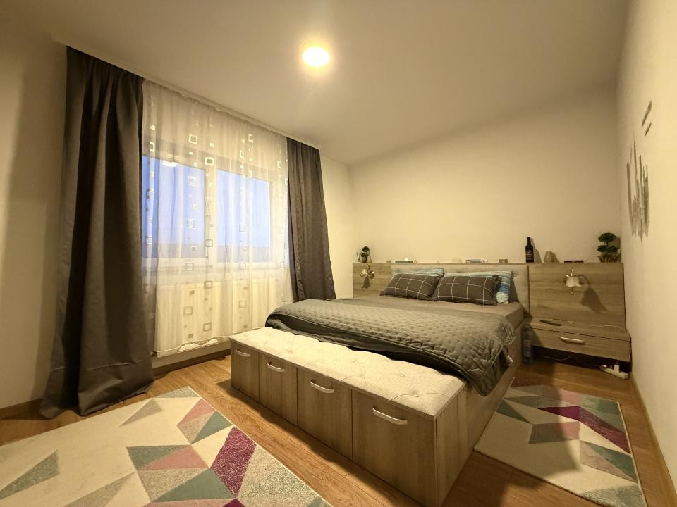 Apartament 3 camere, 57mp utili, semi-decomandat - zona Soarelui 
