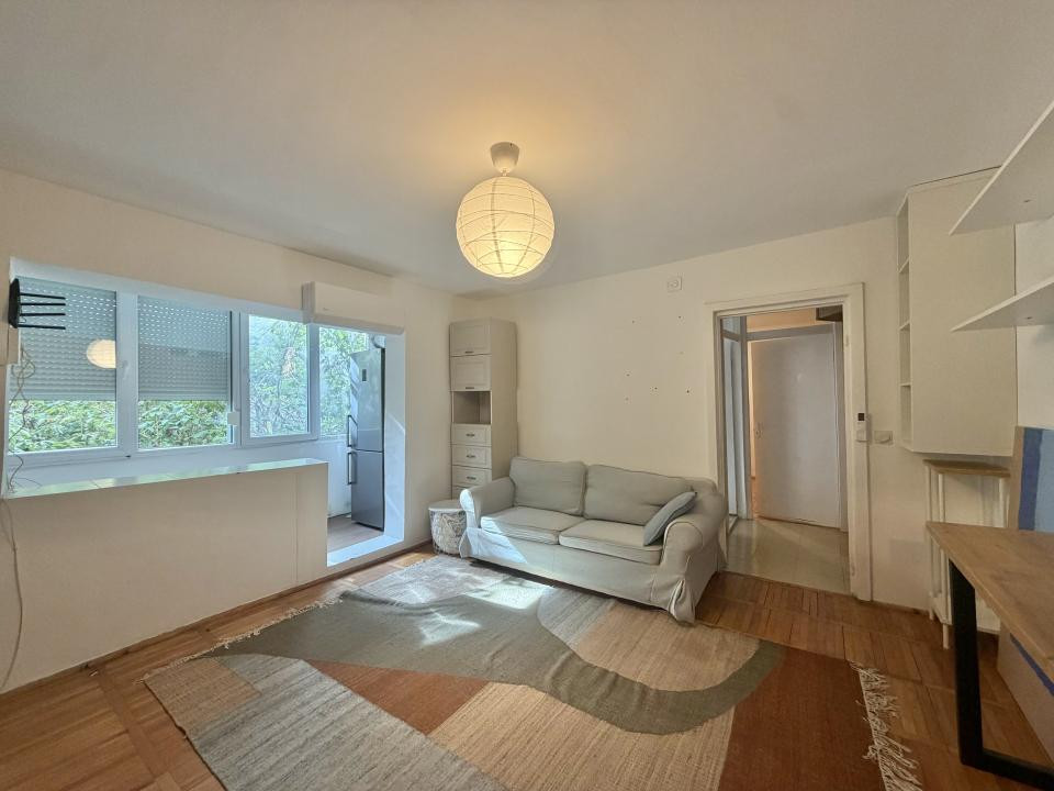 Apartament 2 camere, 48mp utili,  zona Buziasului  