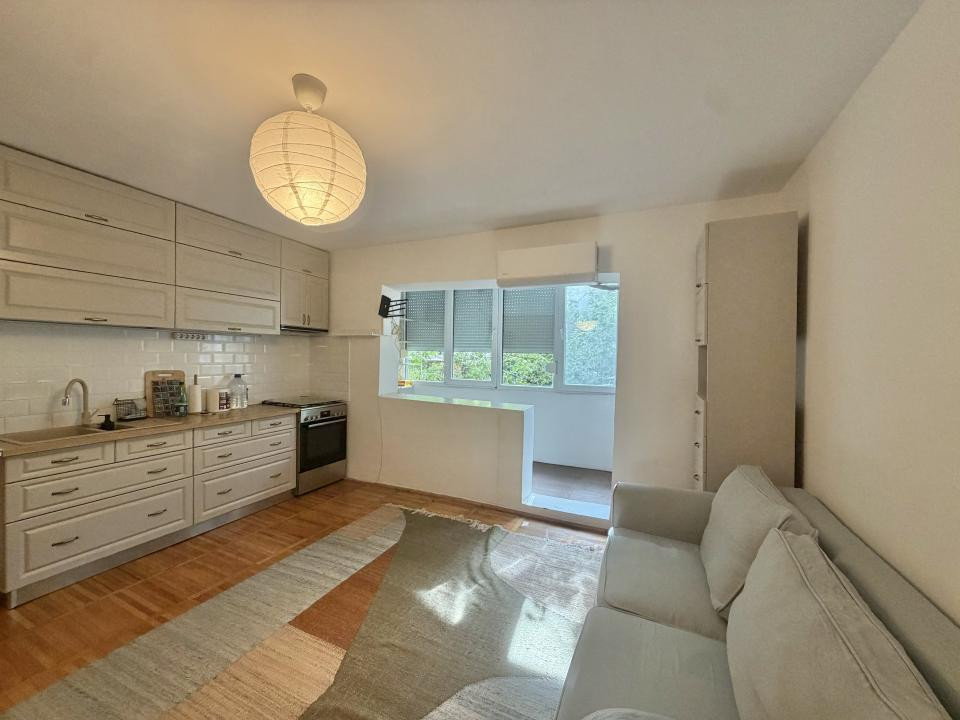Apartament 2 camere, 48mp utili,  zona Buziasului  