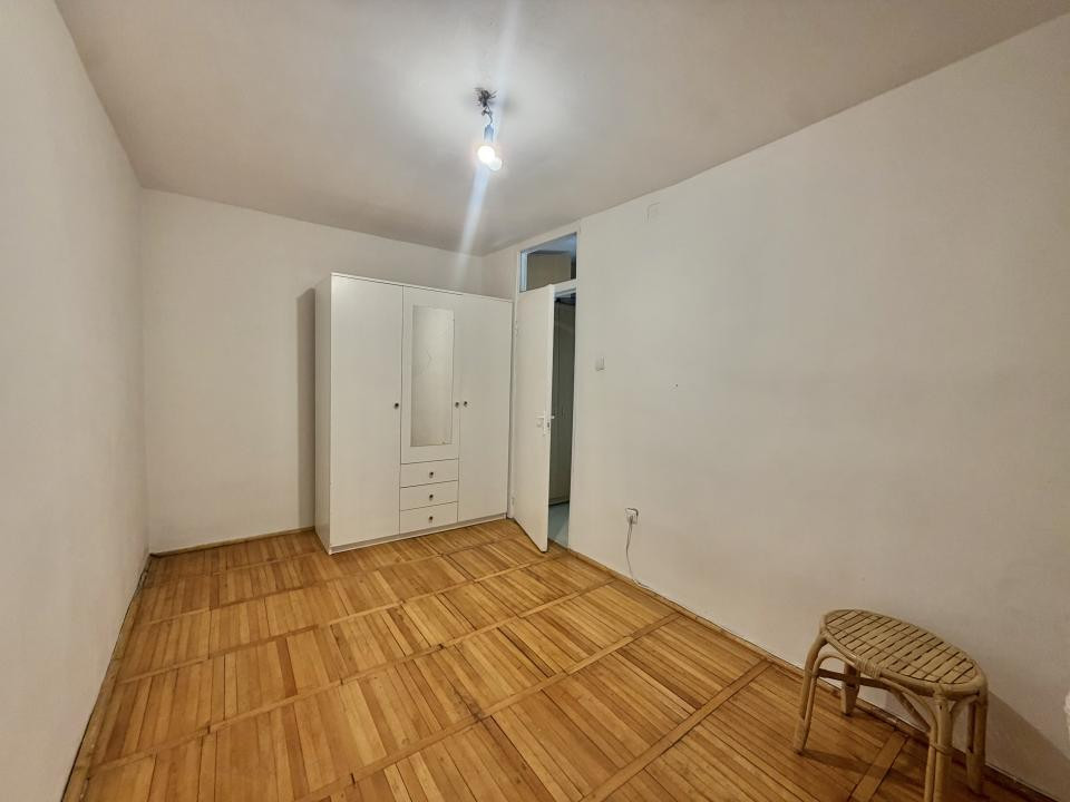 Apartament 2 camere, 48mp utili,  zona Buziasului  