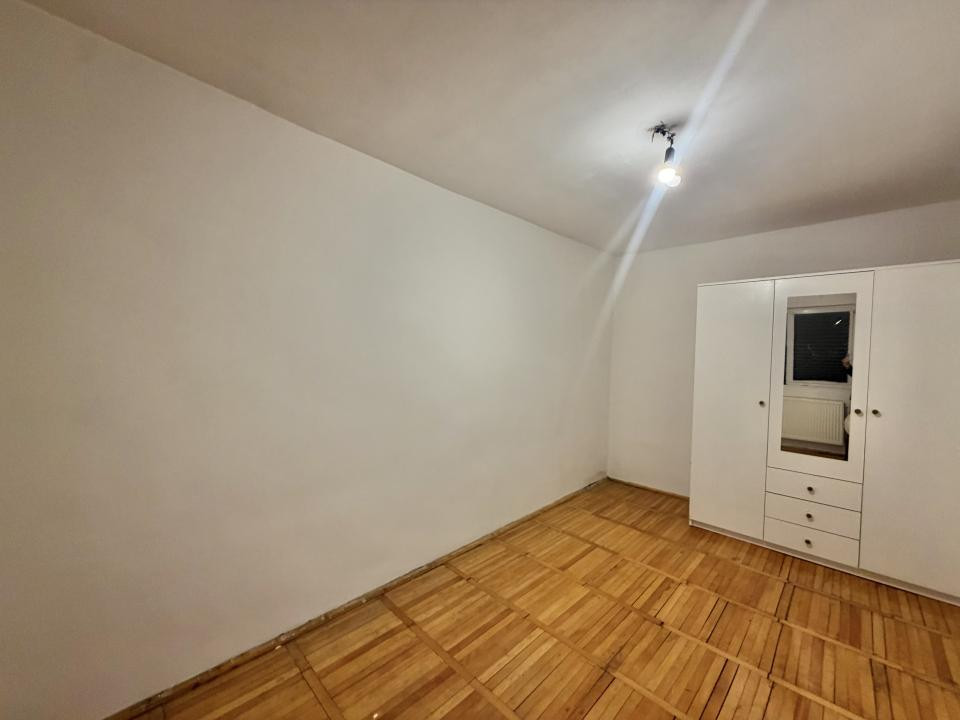 Apartament 2 camere, 48mp utili,  zona Buziasului  