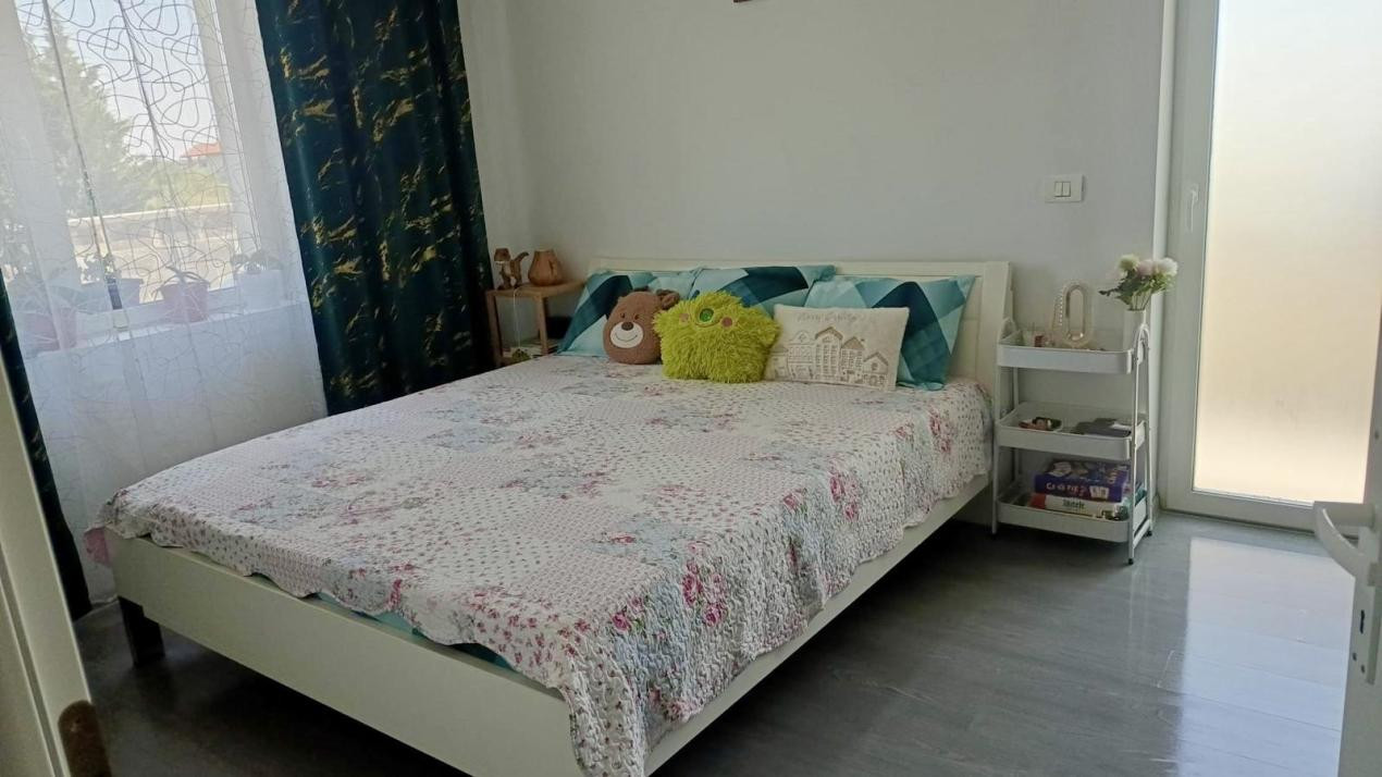 DE INCHIRIAT - Apartament 2 camere, parter - Giroc