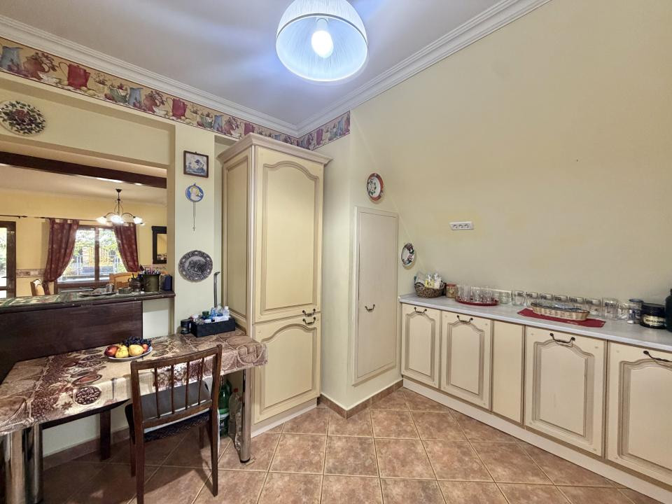 Casa individuala, 160mp utili, 1050mp teren in Sanmihaiul Roman 