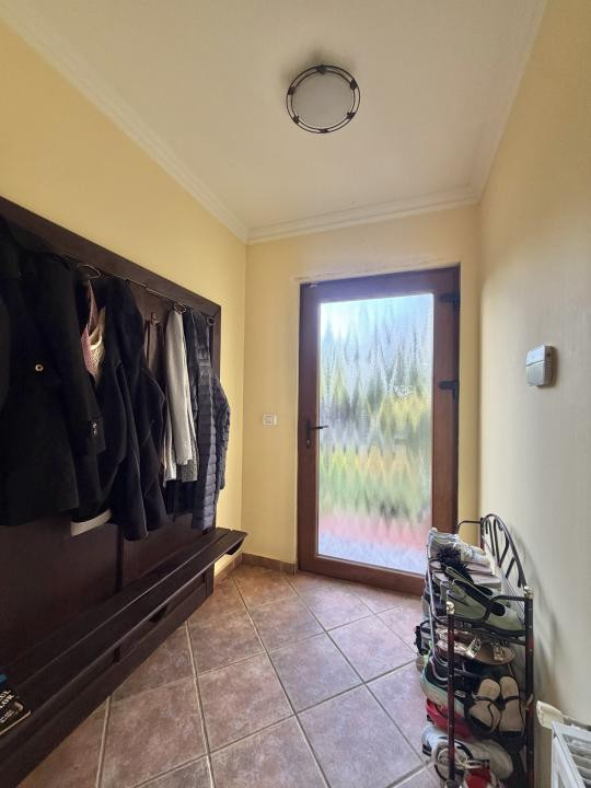Casa individuala, 160mp utili, 1050mp teren in Sanmihaiul Roman 