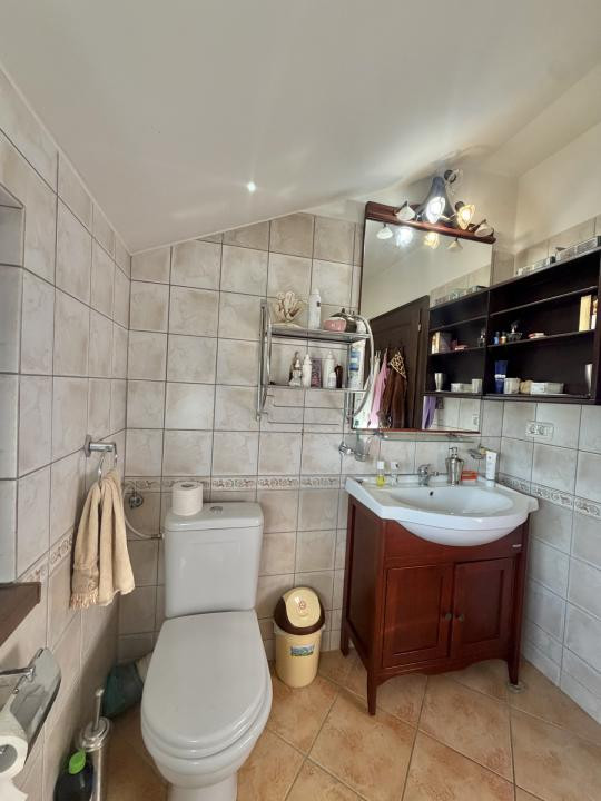 Casa individuala, 160mp utili, 1050mp teren in Sanmihaiul Roman 