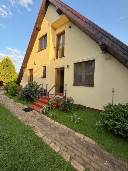 Casa individuala, 160mp utili, 1050mp teren in Sanmihaiul Roman 