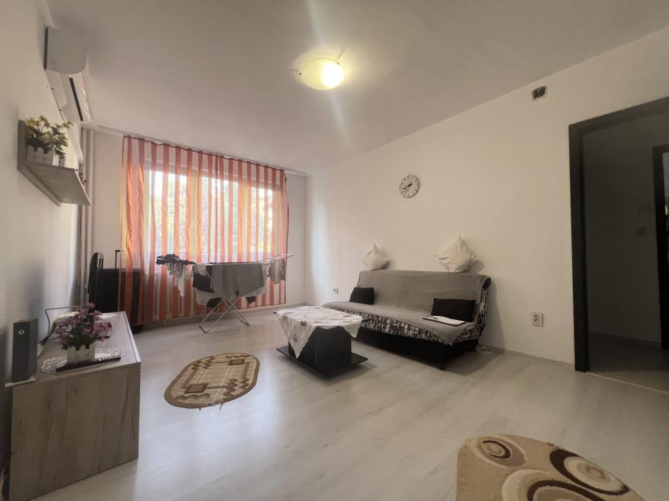  Apartament 3 camere, 65 mp, etaj 2, complet mobilat - Girocului