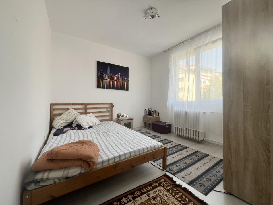  Apartament 3 camere, 65 mp, etaj 2, complet mobilat - Girocului
