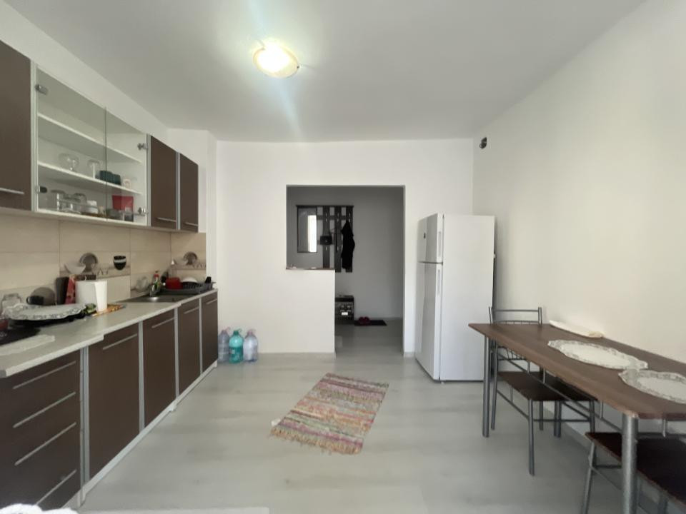  Apartament 3 camere, 65 mp, etaj 2, complet mobilat - Girocului