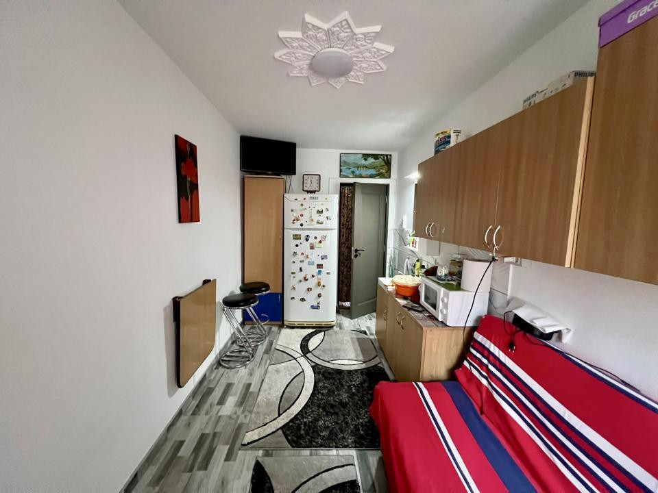 Pachet investitional, 3 garsoniere, etaj 1 - Zona Dambovita
