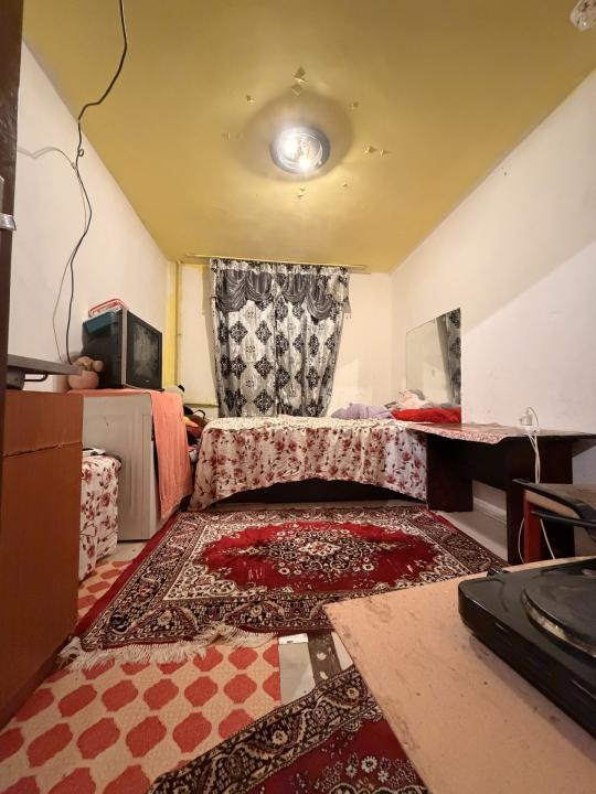 Garsoniera 10,5 mp, etaj 2  ideala pentru investitie - Take Ionescu