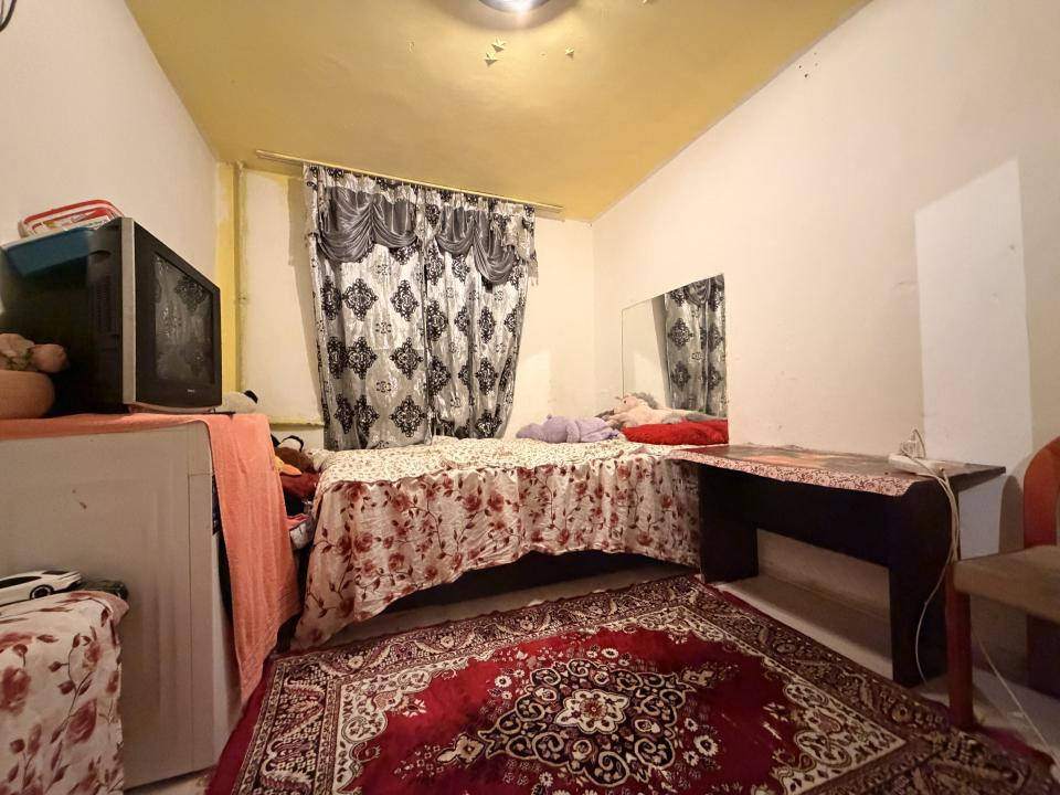 Garsoniera 10,5 mp, etaj 2  ideala pentru investitie - Take Ionescu