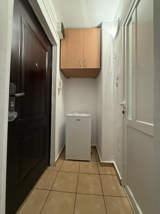 Apartament cu o camera, renovat, etaj 1 - Iosefin-Dambovita