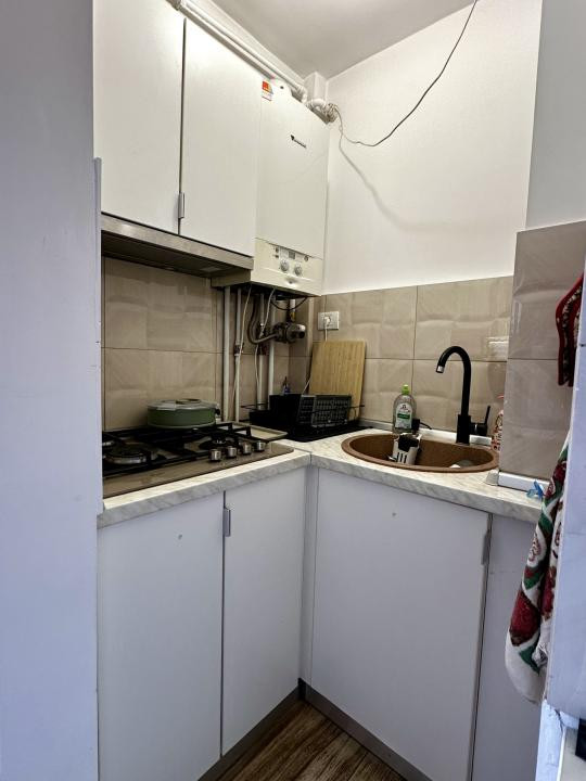 Apartament cu 4 camere, 84 mp utili + 2 balcoane - Gheorghe Lazar