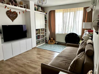 Apartament cu 4 camere, 84 mp utili + 2 balcoane - Gheorghe Lazar