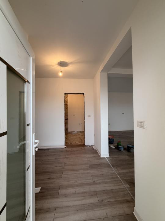 Duplex cu 3 camere, 80 mp utili, 16 mp terasa, 463 mp teren - Sag