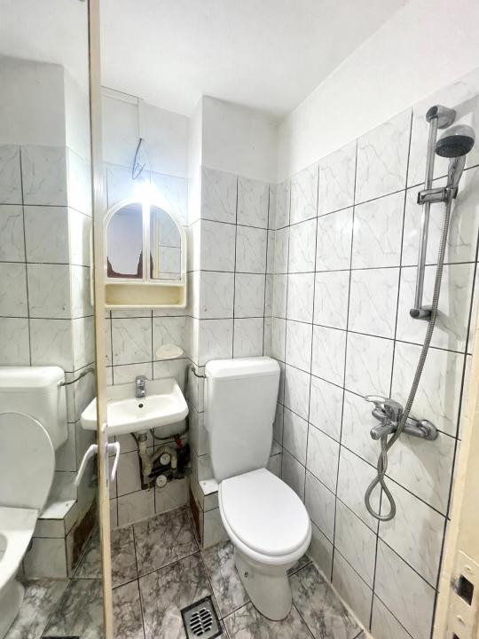 Garsoniera , 24 mp, mobilata si utilata - Complexul Studentesc