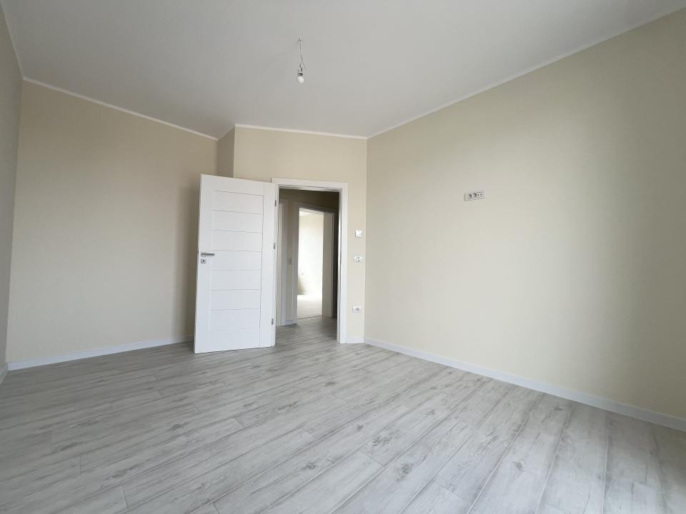  Duplex elegant, 4 camere, 97 mp utili, 270 mp teren - Giroc