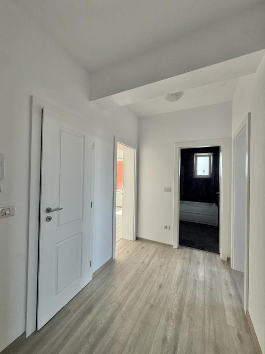 Apartament 2 camere, decomandat, etaj 3, 2 balcoane in Giroc 
