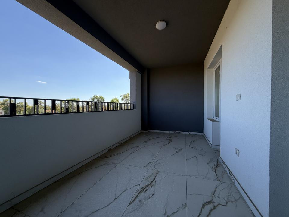 Apartament 2 camere, decomandat, parter, terasa 20mp in Giroc 