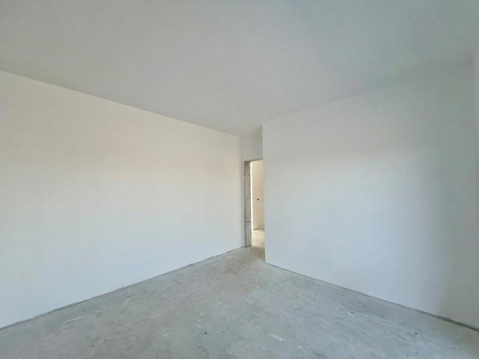 Triplex modern, 4 camere, 103 mp utili, 316 mp teren - Zona Sacalaz
