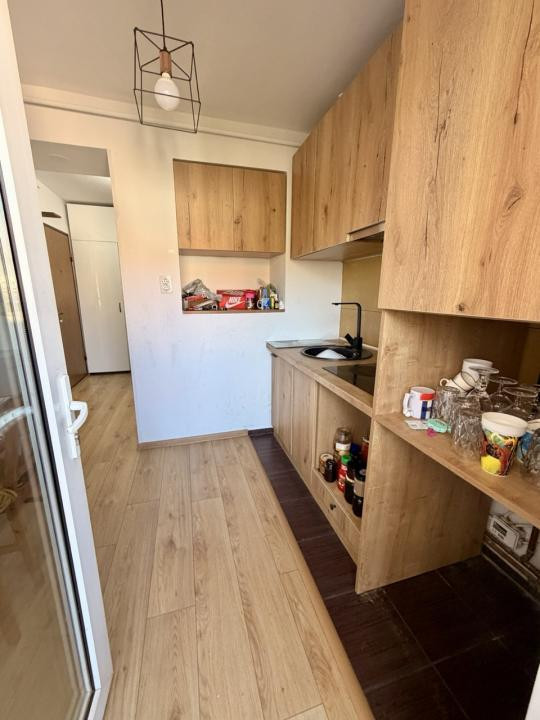 Apartament 3 camere decomandat - Lipovei