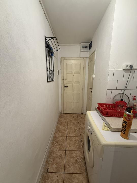 Apartament cu o camera, 18 mp utili - COMPLEXUL STUDENTESC